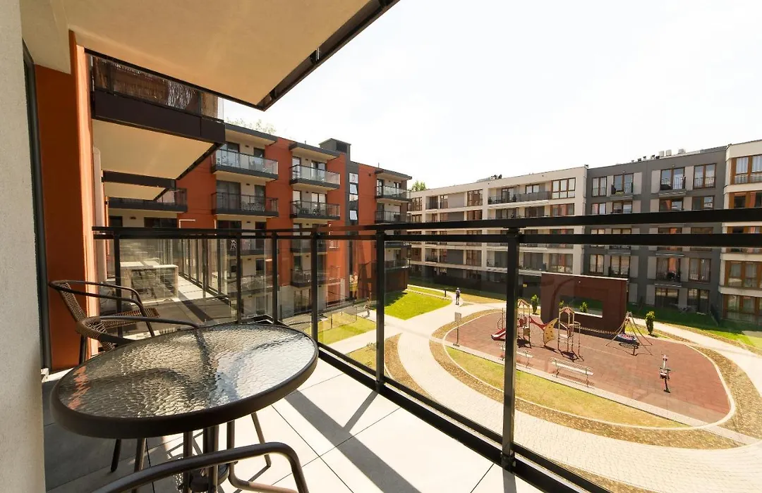 Main Trainstation One Bedroom Ac P4You Pl-1